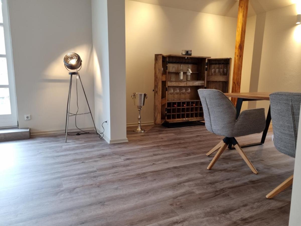 5 Sterne Bahnhoftraum, Appartement "Waldliebe" 133Qm, Grosse Terrasse 70Qm, Qr Code Scannen Fuer Virtuellen Rundgang, Premium Ausstattung Braunfels Extérieur photo