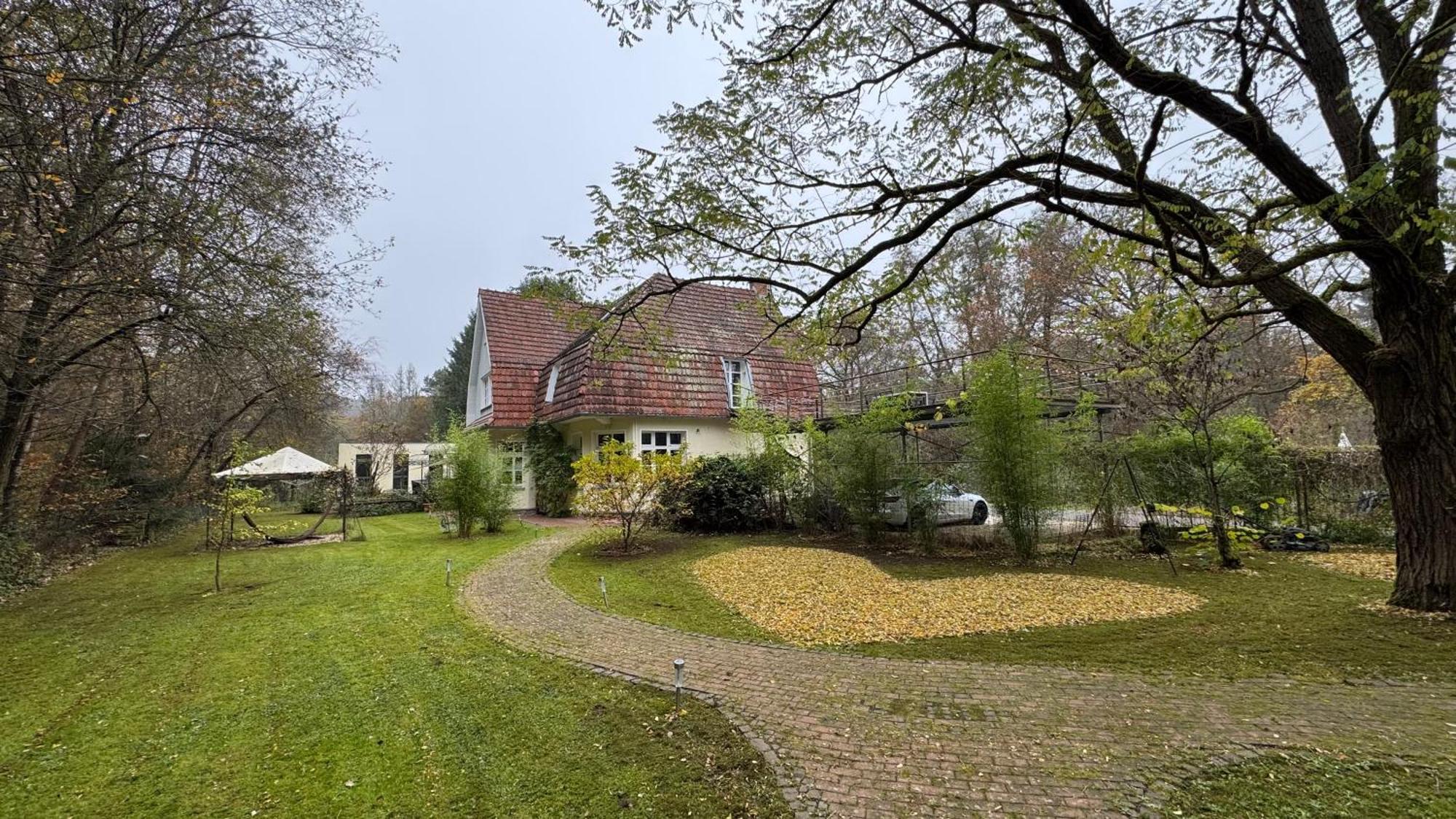 5 Sterne Bahnhoftraum, Appartement "Waldliebe" 133Qm, Grosse Terrasse 70Qm, Qr Code Scannen Fuer Virtuellen Rundgang, Premium Ausstattung Braunfels Extérieur photo